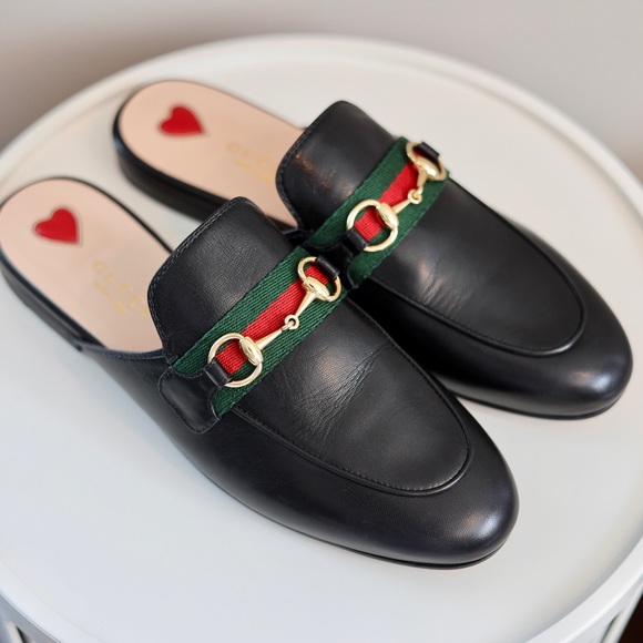 Gucci Women’s Princetown Leather Slipper - Picture 3 of 10